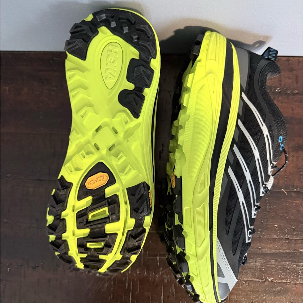 HOKA One One Mafate Three2 NWOB - Picture 3 of 3